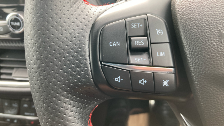 Ford Puma ST 1.0 EcoBoost Hybrid mHEV ST 5dr DCT Petrol Hatchback